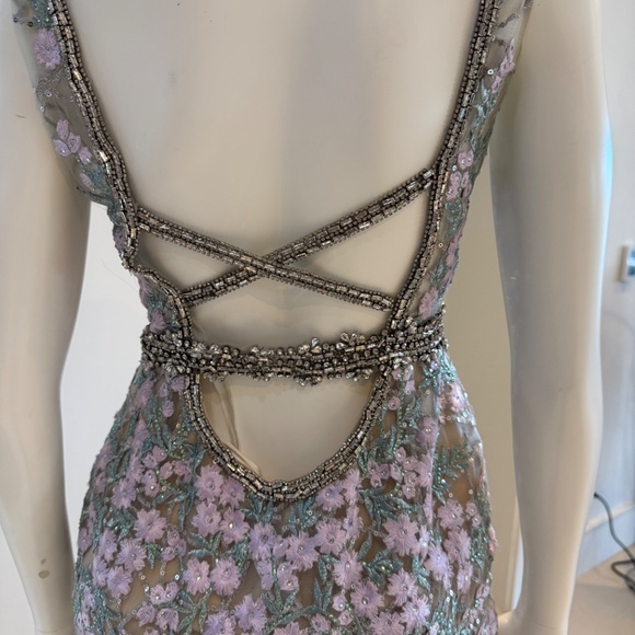 Evening Gown - Picture 5 of 8